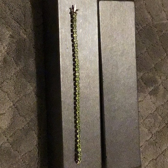 Braclet - Picture 2 of 5